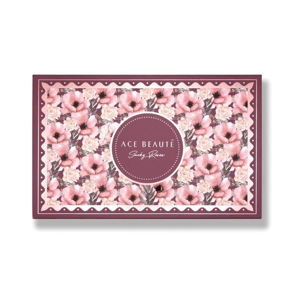 ACE BEAUTÉ SMOKY ROSES EYESHADOW PALETTE [LIMITED EDITION] - Picture 4 of 6